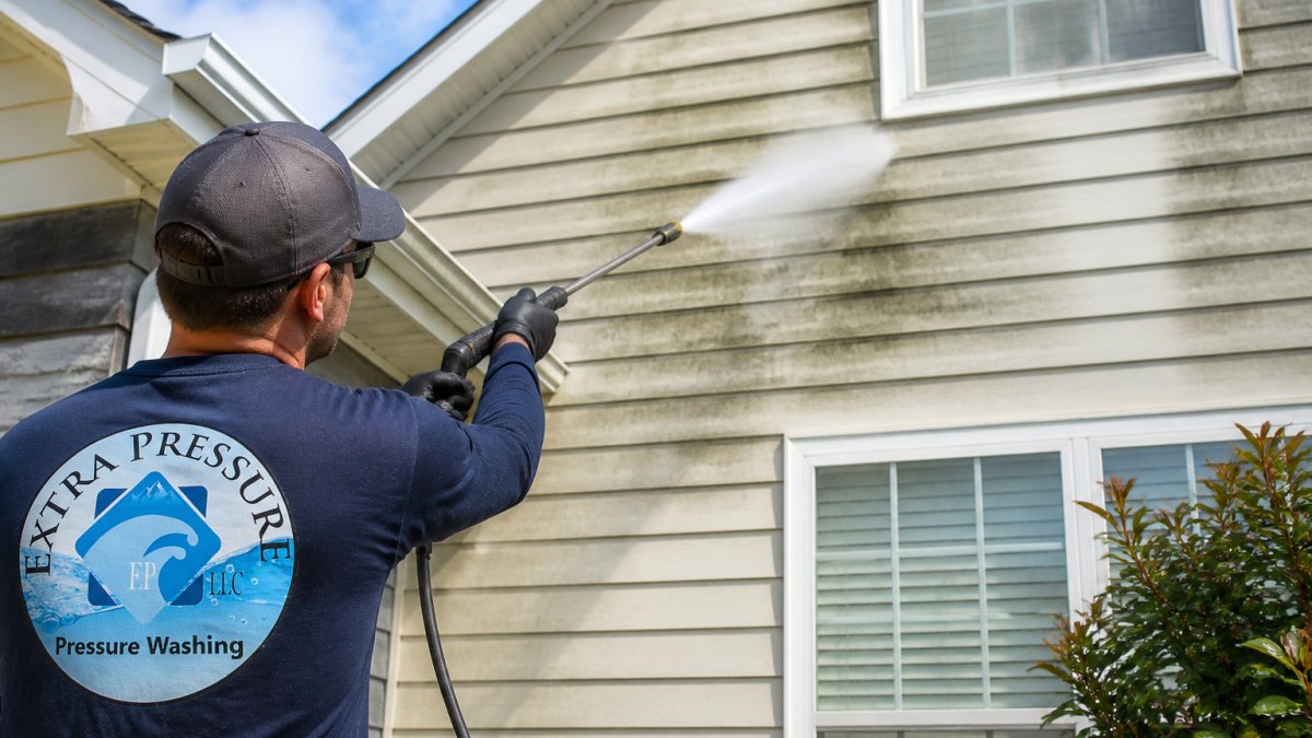 why you should pressure wash your house annually 1792537088